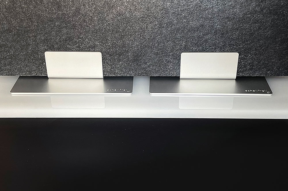 Akustik-Trennwand-Tisch