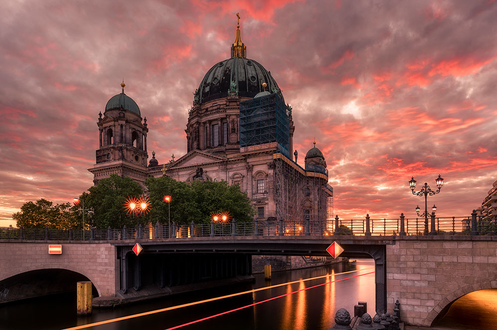 Akustikbild Berliner Dom Epic Sunset Mood