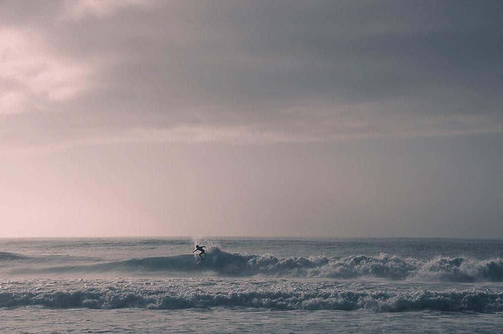 Akustikbild Welle Surfer Portugal